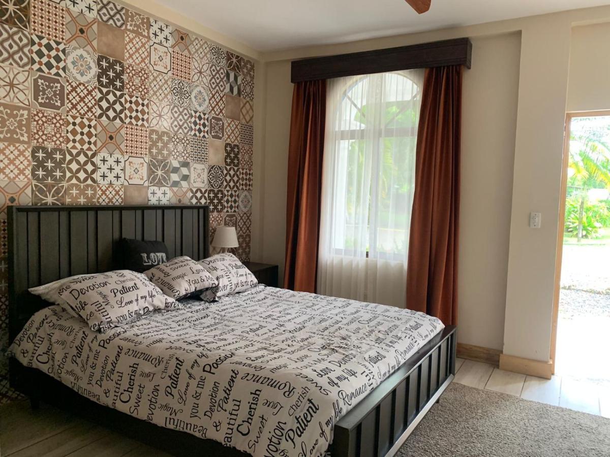 Hotel Las Palmas De Osa Ciudad Cortes Екстер'єр фото