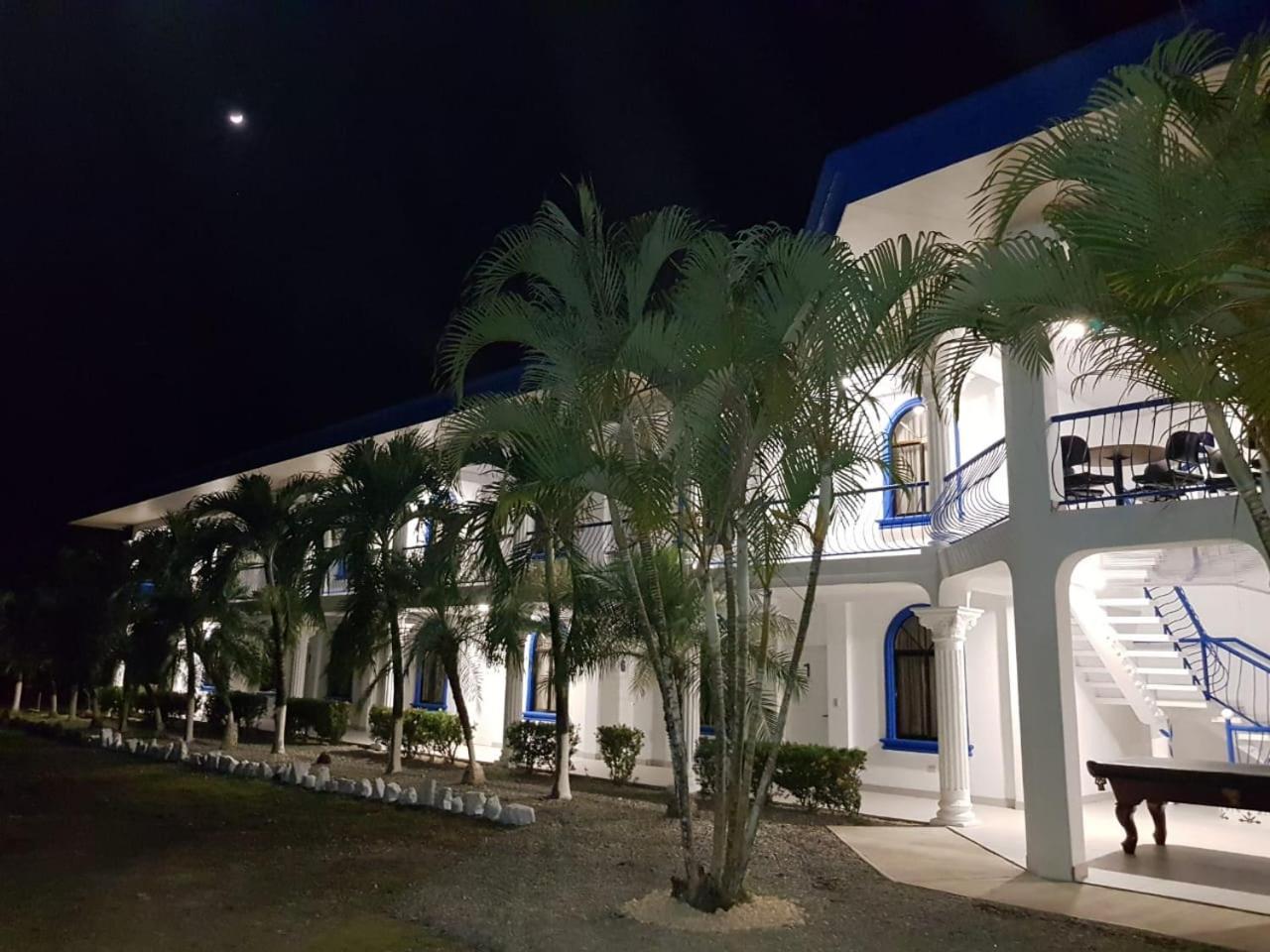 Hotel Las Palmas De Osa Ciudad Cortes Екстер'єр фото