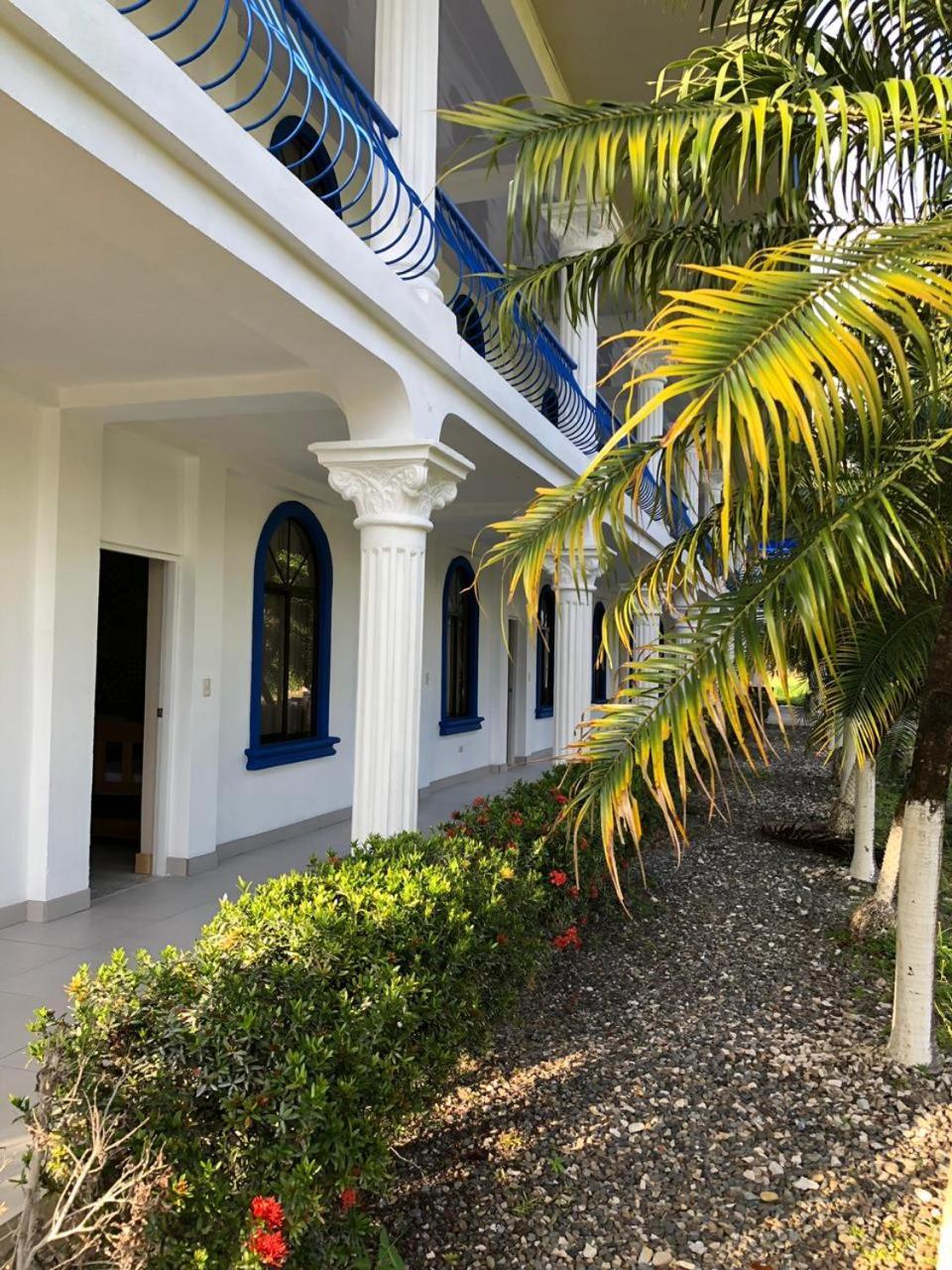 Hotel Las Palmas De Osa Ciudad Cortes Екстер'єр фото
