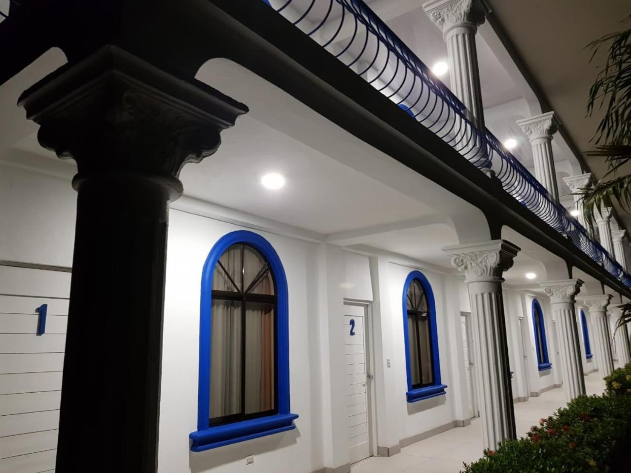 Hotel Las Palmas De Osa Ciudad Cortes Екстер'єр фото