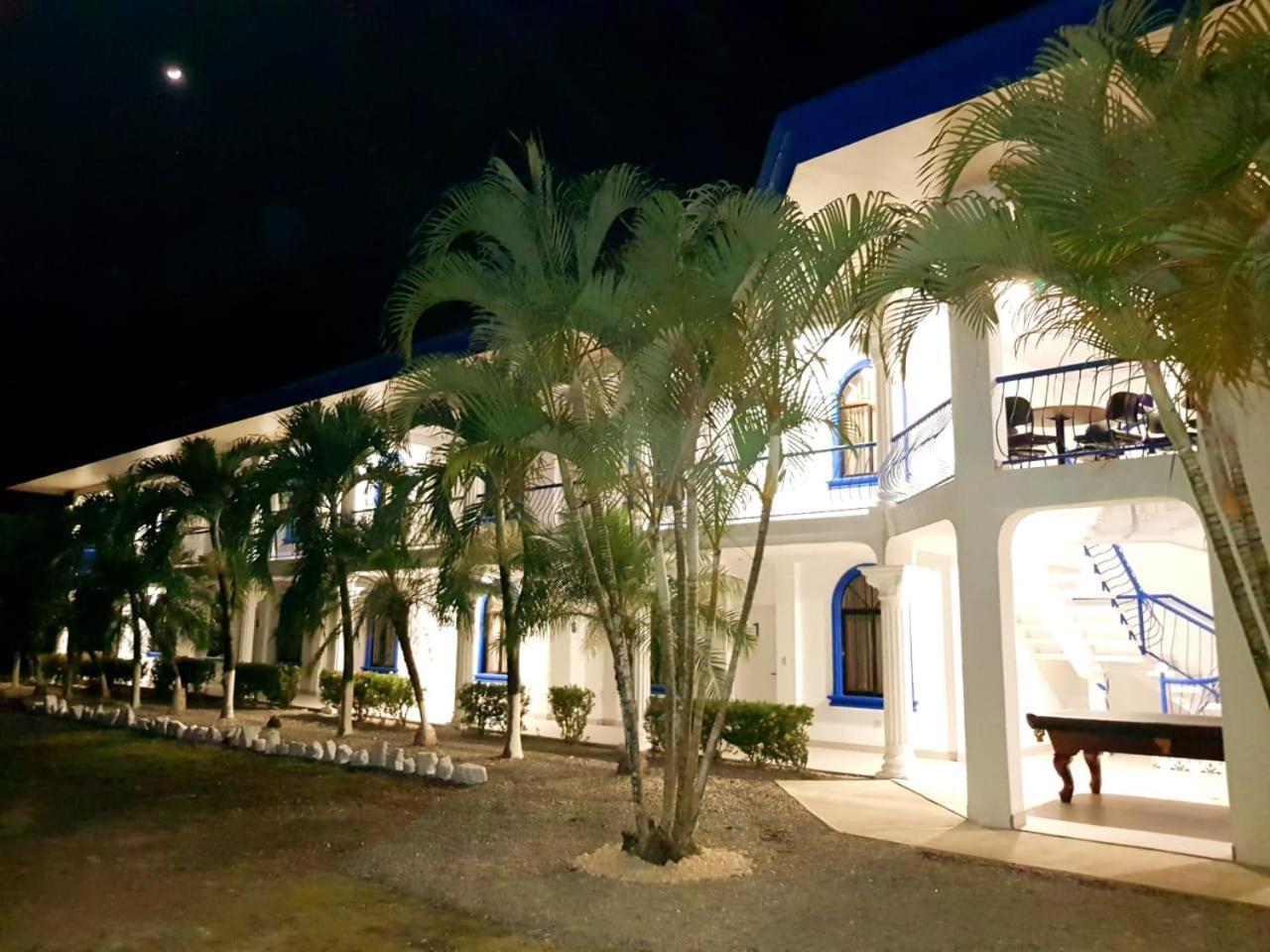 Hotel Las Palmas De Osa Ciudad Cortes Екстер'єр фото