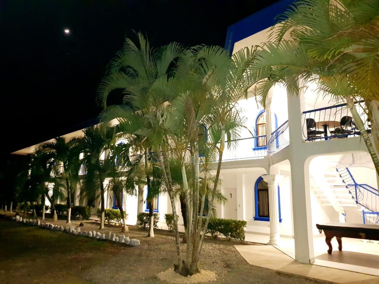 Hotel Las Palmas De Osa Ciudad Cortes Екстер'єр фото